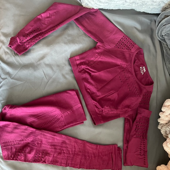 Gymshark dupe sets DISCOUNTED SHIPPING (: - Picture 4 of 6